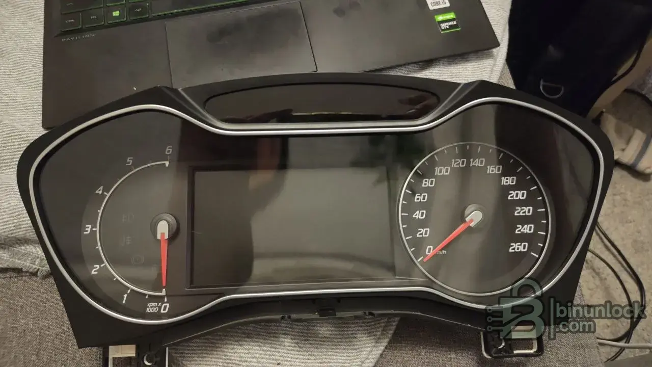 Панель приборов FORD MONDEO 2012 BS7T 24C16 — вложение 2